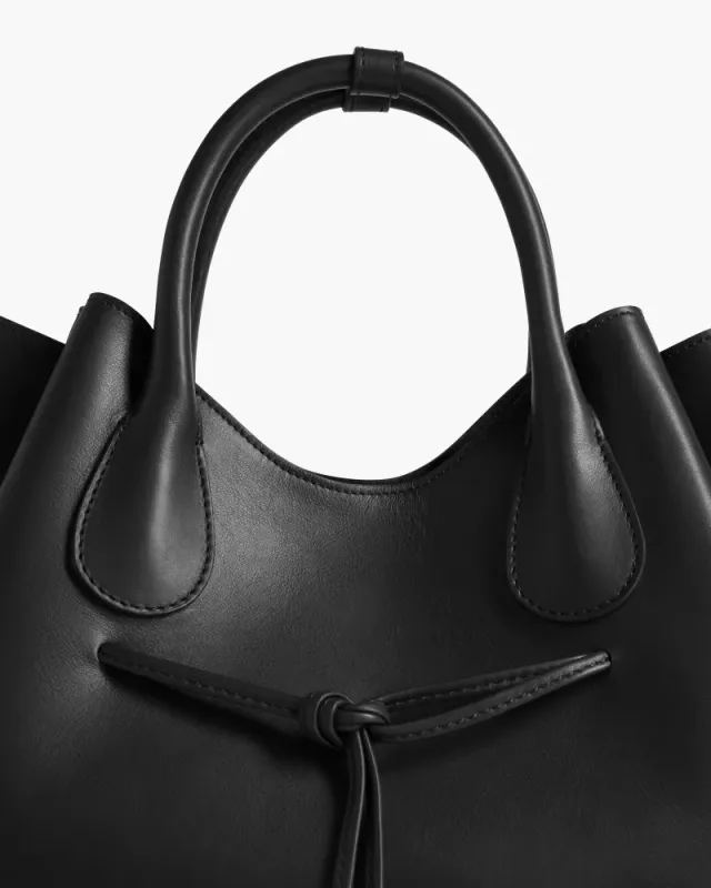 Maris Tote Bag Leather Black Flattered